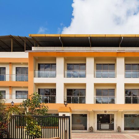 City Palace Resort Lonavala Eksteriør billede