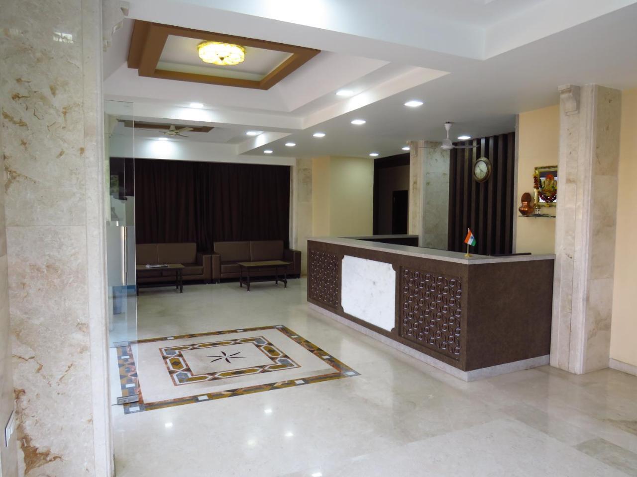 City Palace Resort Lonavala Eksteriør billede
